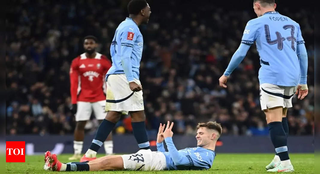 FA Cup: Manchester Metropolis crush Salford Metropolis 8-0; Liverpool and Chelsea advance | Soccer Information – Occasions of India