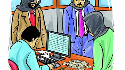 Conmen posing as income tax sleuths raid moneylender in Gujarat, police bust con gang