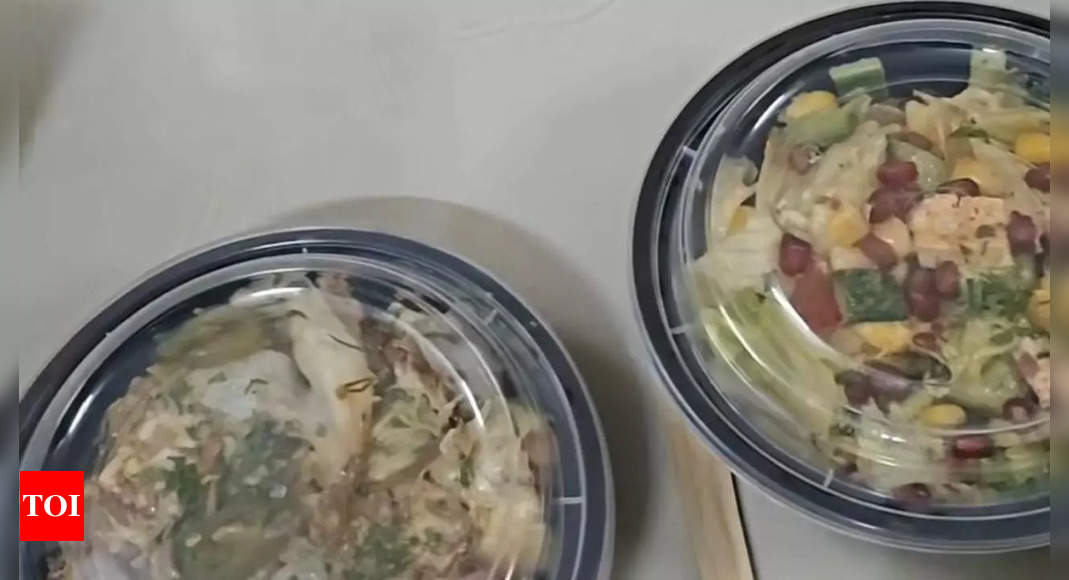 Man finds live worms in food ordered from cloud kitchen in this city