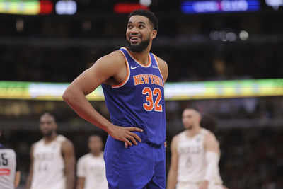 Will Karl-Anthony Towns play tonight against the Milwaukee Bucks? Latest update on the New York Knicks star's injury report (January 12, 2025)