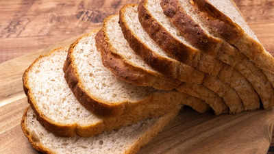 5 Interesting ways to reuse old bread