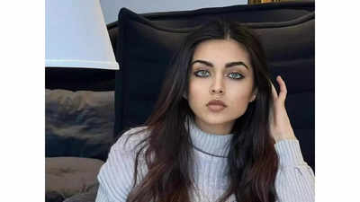 YouTuber Zara Dar who quit PhD to become an adult star now uploads AI lectures to Pornhub