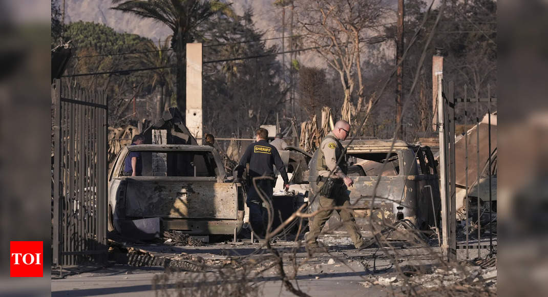 Millions on edge as return of high wind stokes Los Angeles fire risk