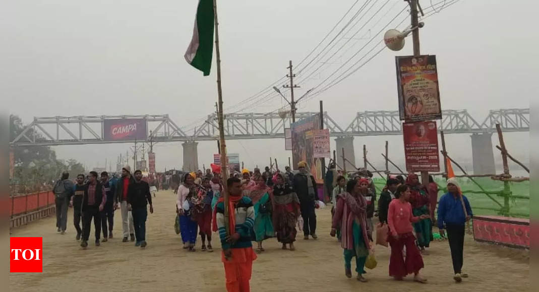 Maha Kumbh: Tent city transforms into hub of faith and divinity on Makar Sankranti