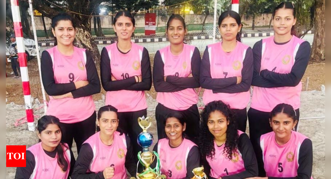 Chhattisgarh women's beach handball team wins gold at National Championship