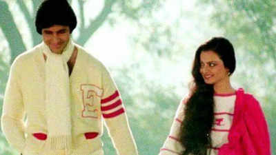 Rekha Reveals Amitabh Bachchan's bizarre James Dean story that saved her during a crucial scene in 'Silsila'