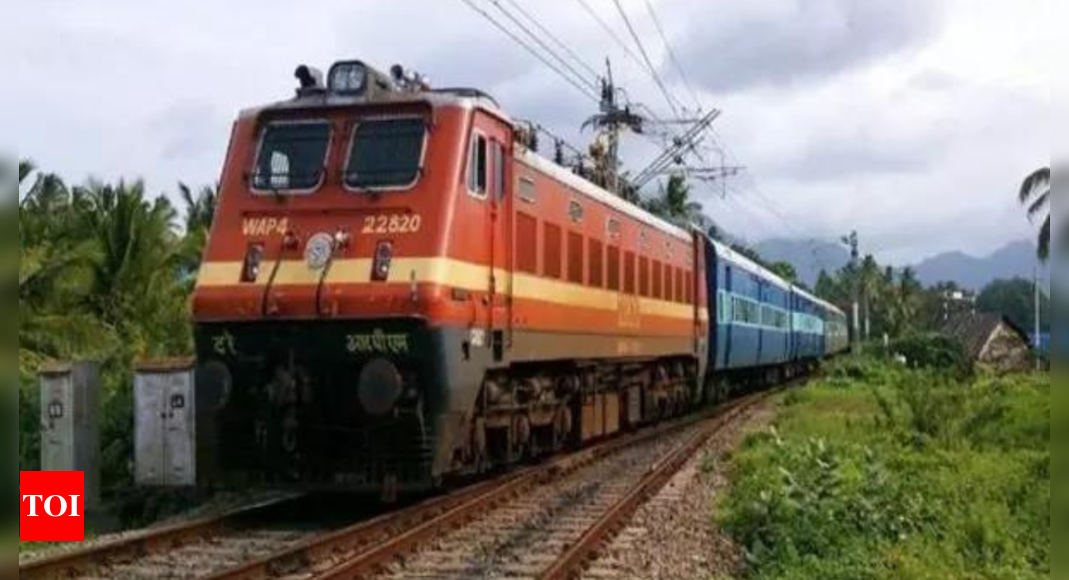 Passenger train derails at Villupuram with no injuries reported; normal services resume quickly