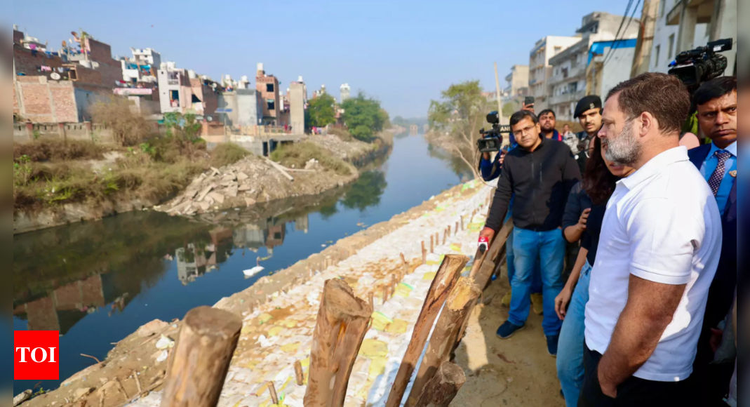 Rahul Gandhi escalates attack on Arvind Kejriwal with video of open drains in ‘Paris-like Delhi’