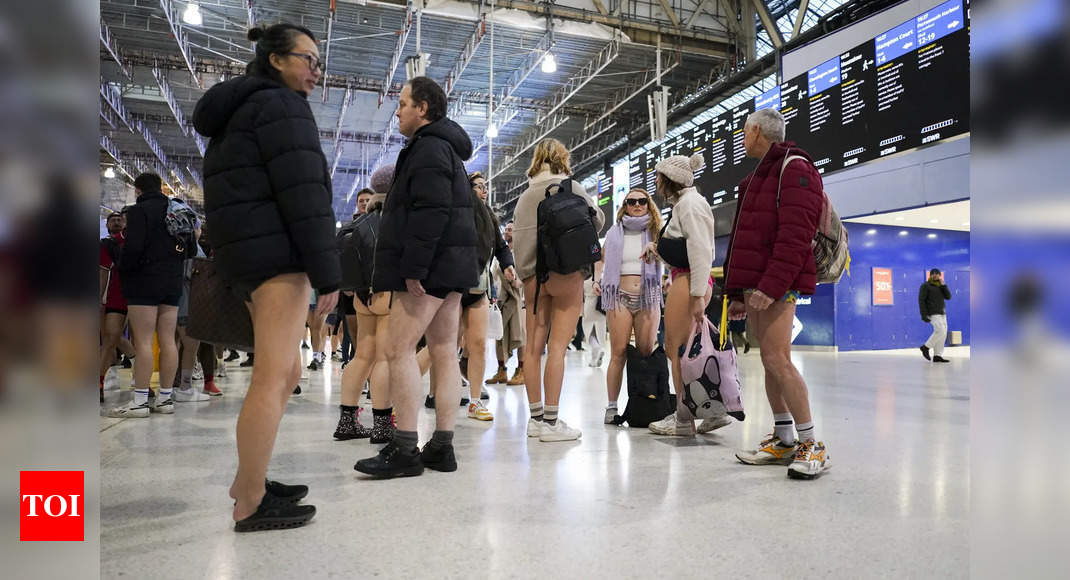 What is the 'No trousers tube ride' that happens in London every year?