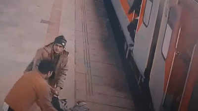 Woman falls off moving train at Kanpur station, alert RPF cop saves her