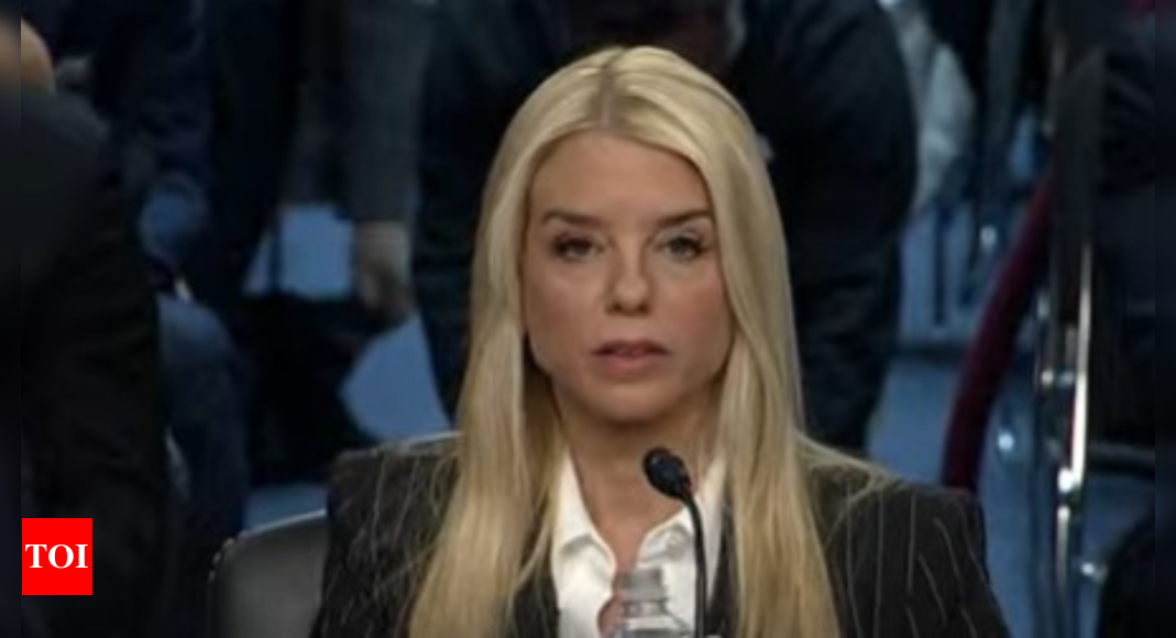 Pam Bondi names childhood friends during senate hearing, tells Democrat senator, 'If you want to get dirt on me...'