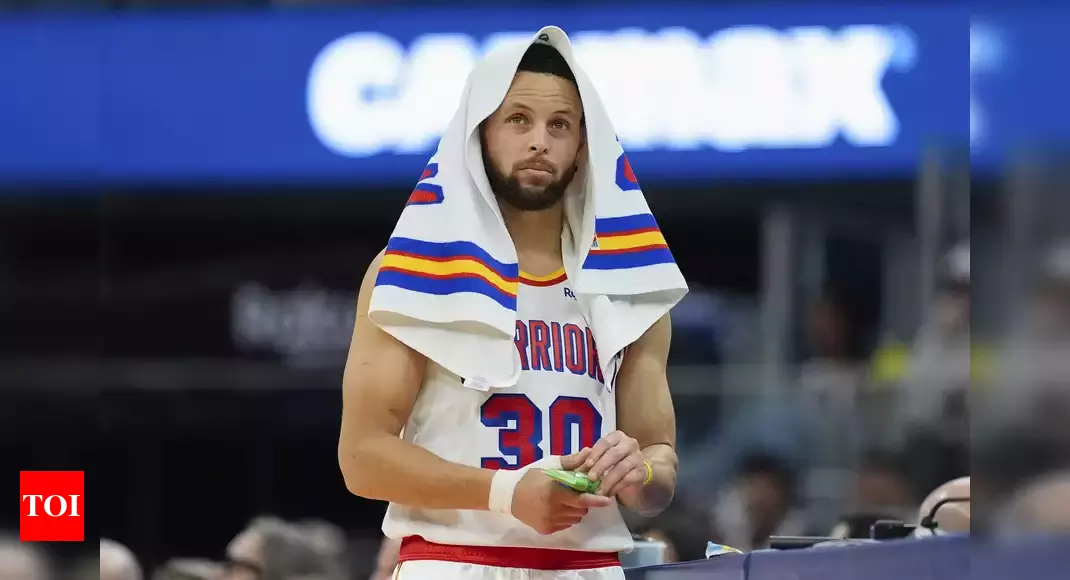 Will Stephen Curry play tonight against the Minnesota Timberwolves? Latest update on the Golden State Warriors star's injury report (January 15, 2025)