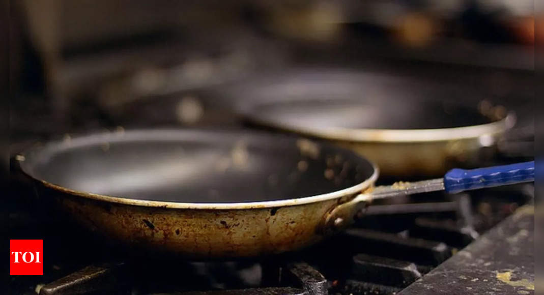 FDA warns: Why you should be cautious about common cookware that may contaminate food