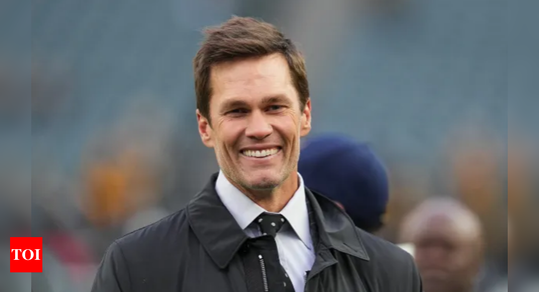 This Ex-Teammate of Tom Brady Isn’t Enjoying His Commentary and Has Something Important to Say: Are NFL Fans Right to Question His Broadcasting Career?