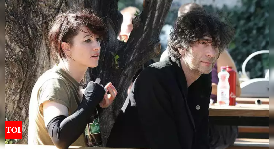 Who is Amanda Palmer? Was Neil Gaiman's ex-wife aware of alleged sexual assaults by the author?​​​