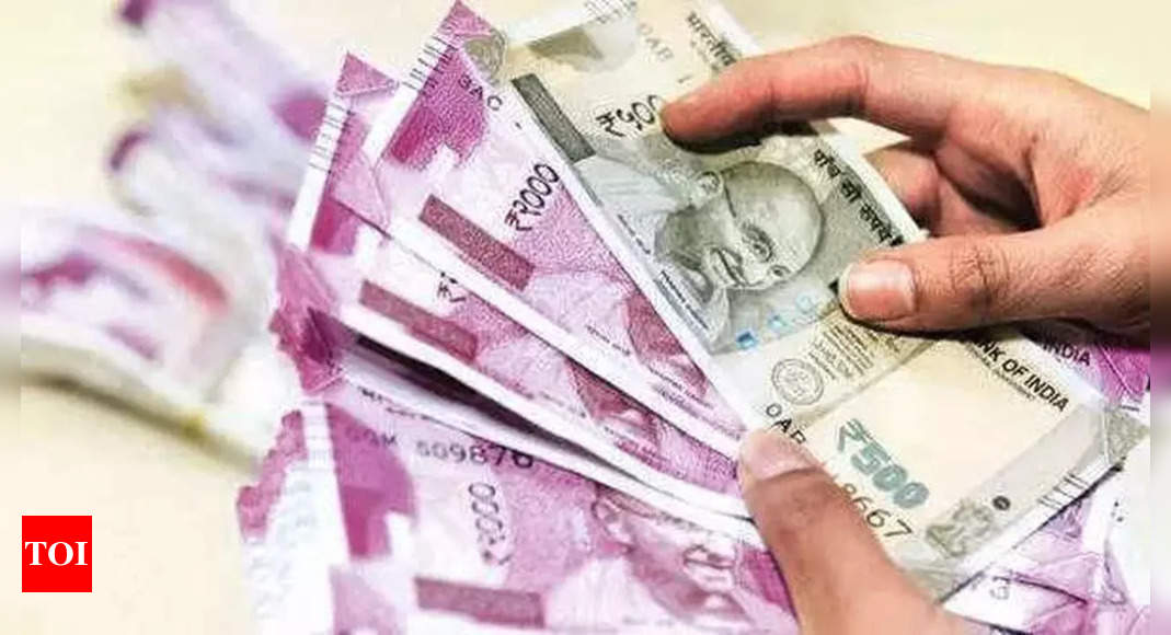 2 dupe 100 investors of Rs 28cr, but scam may run into Rs 100cr