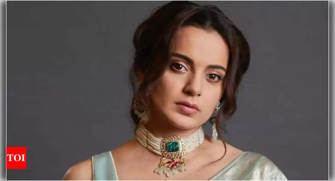 Kangana Ranaut celebrates 'Emergency' screening with Chief Minister Devendra Fadnavis, says, 'great honor for our team'