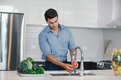 Best Pull Down Kitchen Taps For Thorough Cleaning