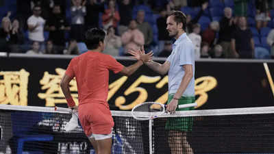 Daniil Medvedev stunned by teen Learner Tien in Australian Open epic