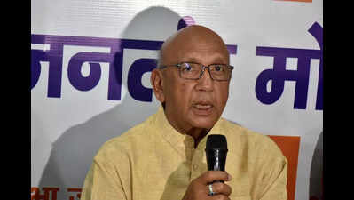 Saryu writes to CM over quality of blankets distributed to poor