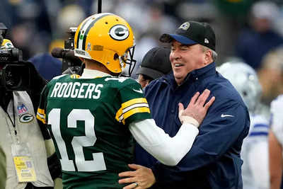 "Hell of a ball coach": Aaron Rodgers Praises Mike McCarthy's Impact Following His Departure as Dallas Cowboys Head Coach