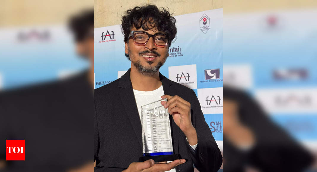 Samik Roy Choudhury wins Best Director Award for Beline