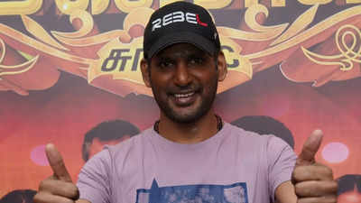 Vishal turns emotional reacting to unwavering care he received during challenging times