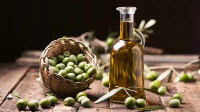 Best Olive Oil For Indian Cooking To Make Everyday Meals Guilt-Free & Tasty