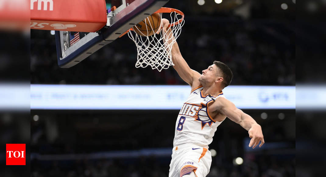 Will Devin Booker play tonight against the Detroit Pistons? Latest update on the Phoenix Suns star's injury report (January 18, 2025)