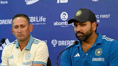 'Mere ko ek-dedh ghanta baithna padega': Rohit Sharma caught off-guard on mic - Watch