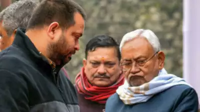 'You are CM not women fashion designer': Tejashwi slams Nitish for remarks on female dress