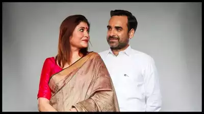 Pankaj Tripathi bows down to his wife Mridula while celebrating their wedding anniversary