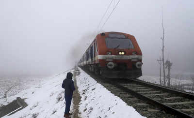 22-bogie train's 1st trial run between Katra-Srinagar stations a success