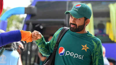 'Come to graveyard': Mohammad Rizwan's hilarious banter with West Indies spinner during Multan Test - WATCH