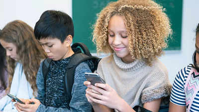 Canada implements cell phone ban in classrooms: Will it be a cure for distraction in teens? – The Times of India