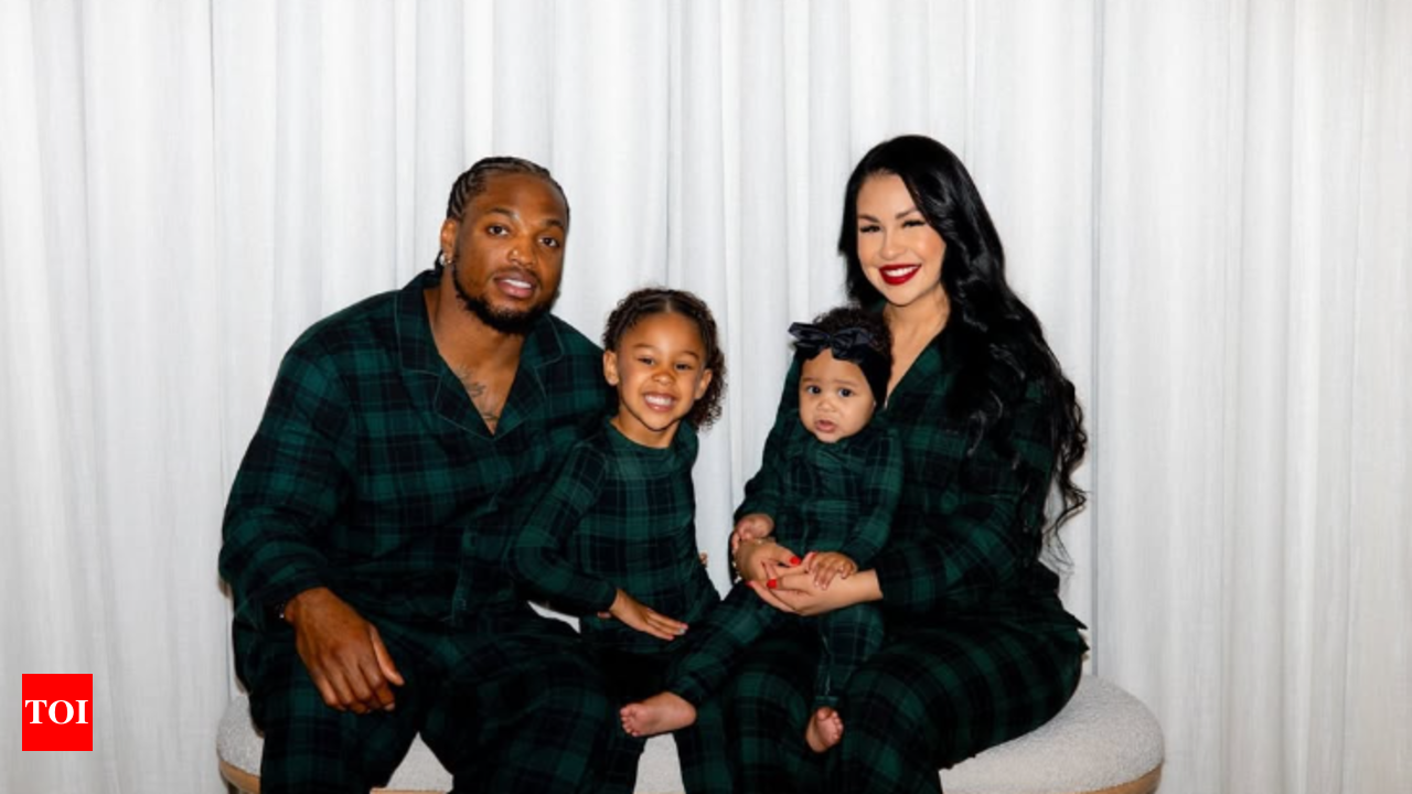 Derrick Henry's Girlfriend Adrianna Rivas Displays Heartfelt Loyalty Amid  Ravens' Playoff Heartbreak | NFL News - The Times of India