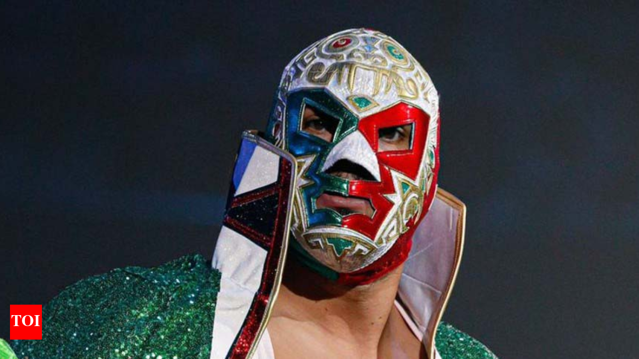 Who Is El Hijo de Dr. Wagner Jr.? The Rising Luchador Making Waves in WWE  Rumors | WWE News - The Times of India