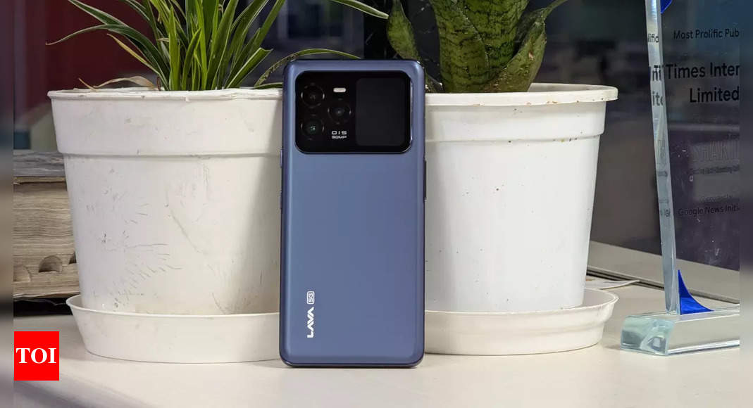 Lava Agni 3 review: Design meets functionality