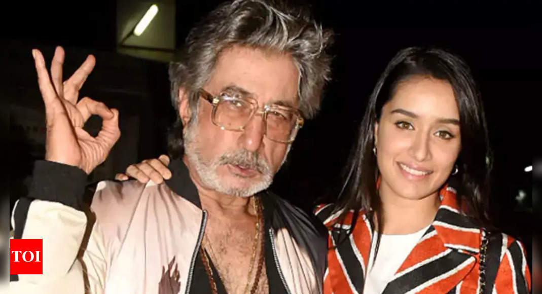 Shraddha Kapoor and Shakti Kapoor buy luxury apartment in Mumbai for Rs 6.24 crore: Report | Hindi Movie News