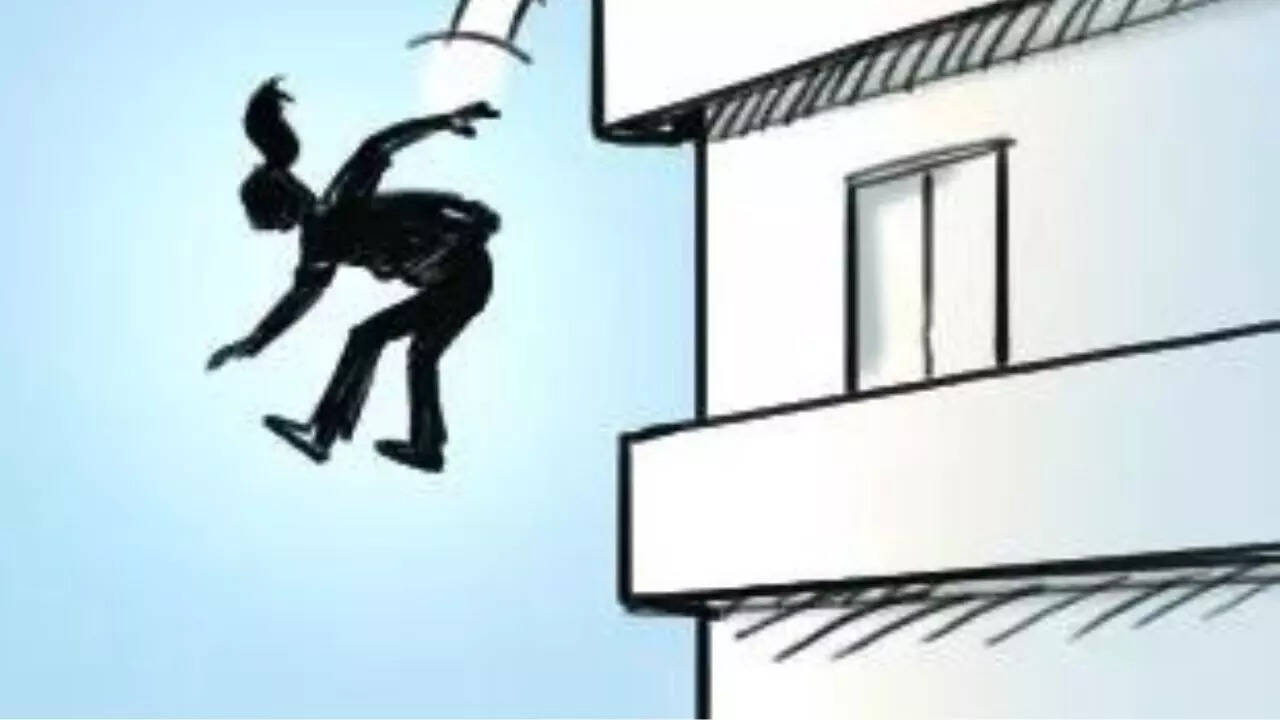 Yubka suratidagi katta eshak