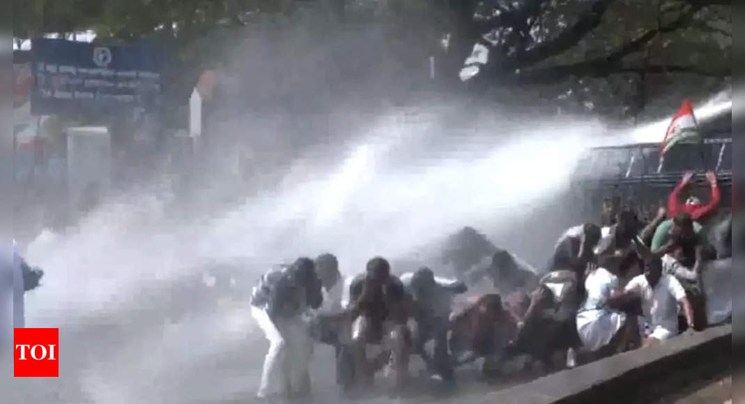 Water cannon used as Youth Congress protest against Palakkad distillery licence nod