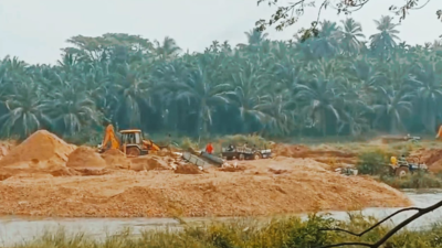 JD(S) leader exposes rampant illegal sand mining on Karnataka’s Bhadra riverbank