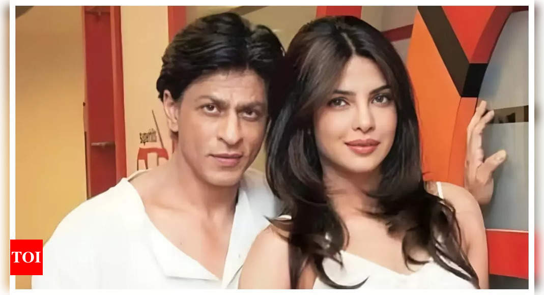 Priyanka Chopra's old tweets swooning about Shah Rukh Khan resurfaces: 'I am too loyal to him...'