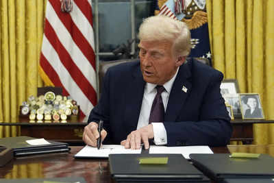 Trump puts an end to remote work: 2.3 million federal workers ordered back to office – The Times of India