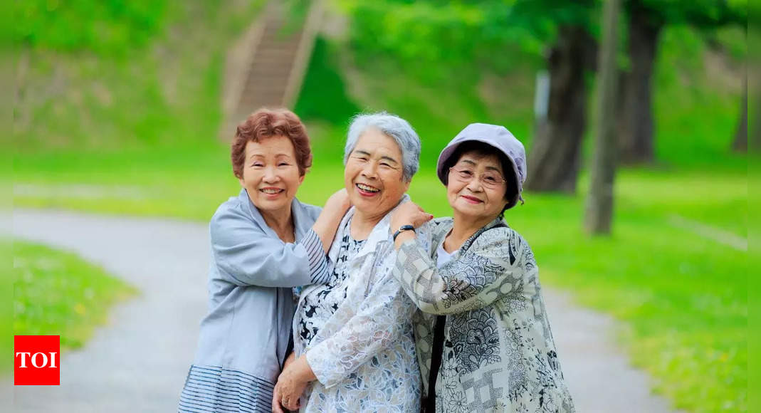 Okinawa Health Secrets: How “Moai” helps the world’s longest living people of Okinawa, Japan stay healthy |