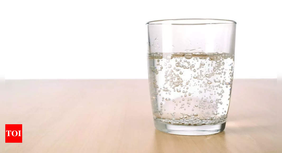 Can carbonated water speed up weight loss? Here's what a study says