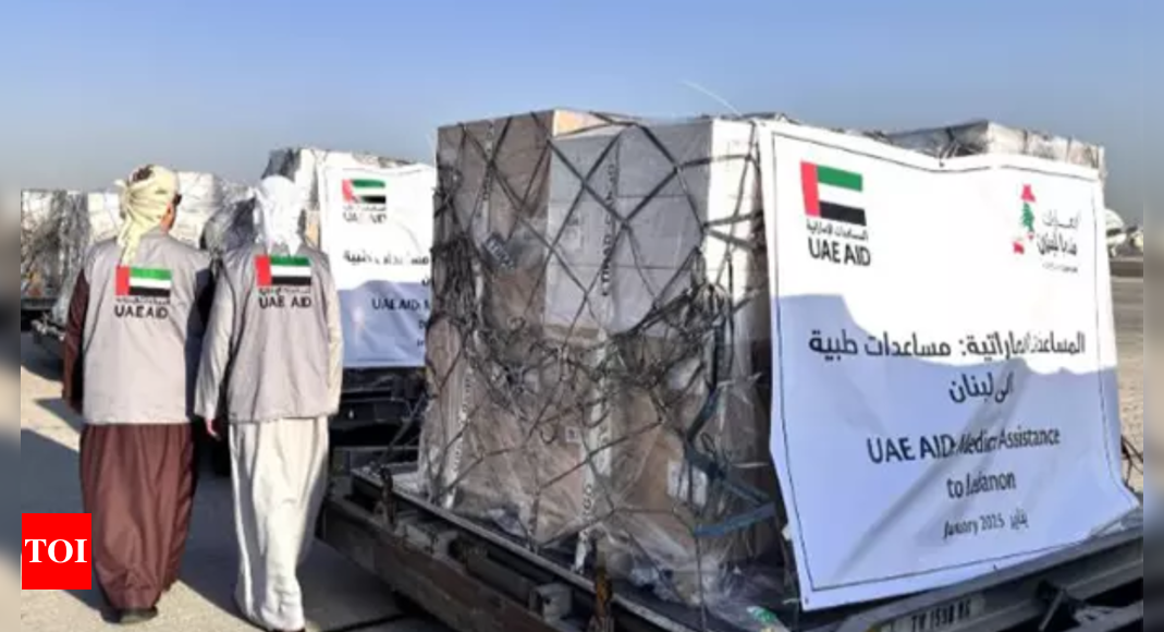 Beirut Airport receives 23rd relief plane carrying 35 tonnes of medical supplies as part of 'UAE stands with Lebanon'