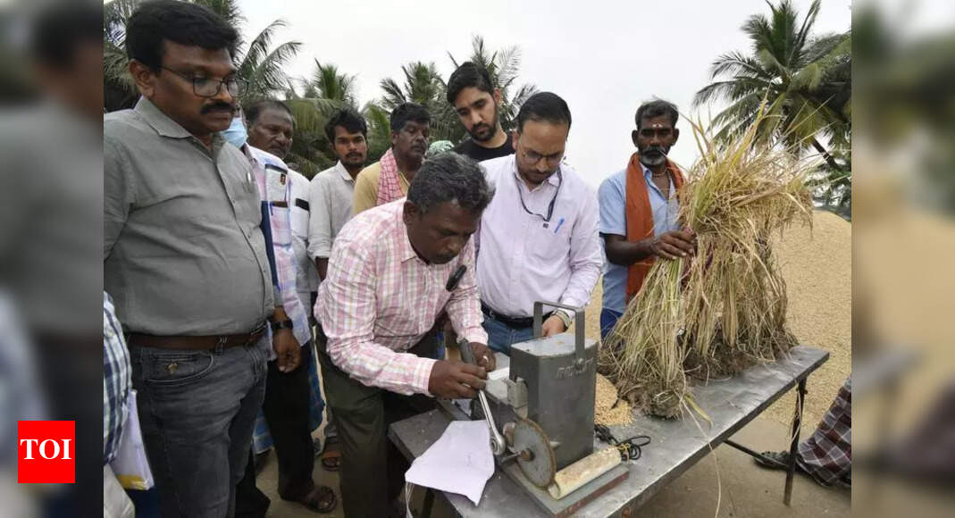 Central team inspects crop damage in delta districts | Trichy News ...