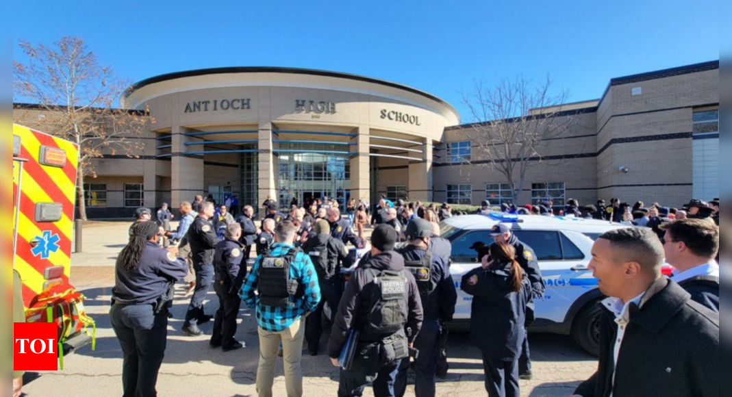 Antioch High School shooting: Student opens fire on two pupils, then turns gun to himself