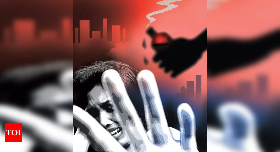 After fiancee elopes, man attacks her cousin with acid | Rajkot News ...